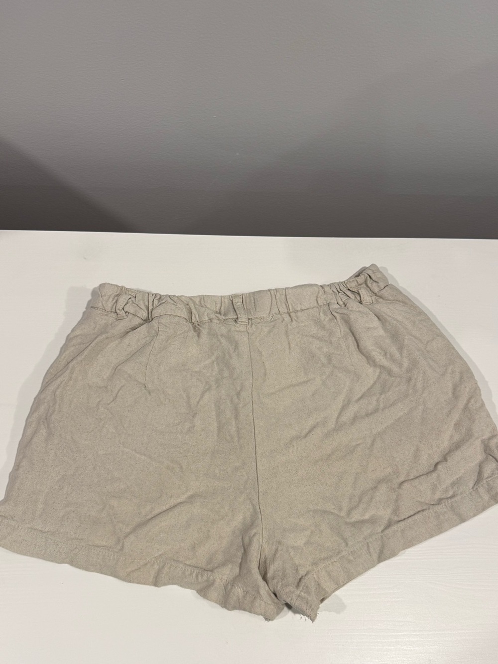 Light Beige Women’s Elastic-Waist Casual Shorts